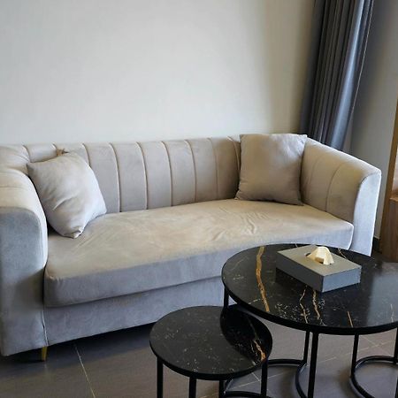 Hotel The Luxe Living Noida Exterior foto